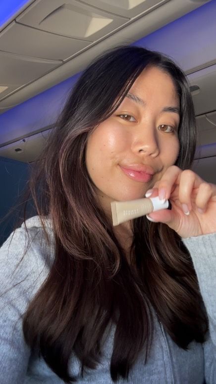 In-flight essentials — featuring The Skincare Set ✈️

Gift (or get) our limited-edition collection of skincare essentials that leave skin glowy and hydrated post-flight — now including your favorites in mini, carry-on-friendly sizes.

Shop now at SummerFridays.com!